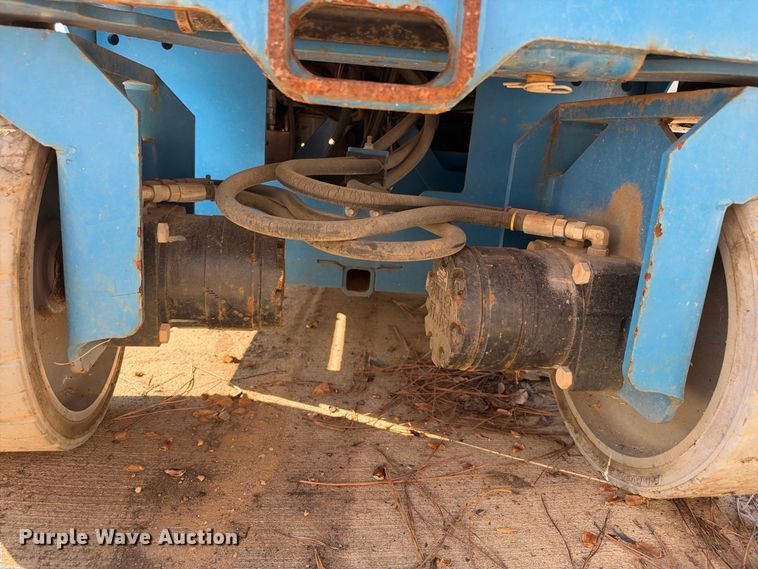 image for item ES8224 Genie GS-2032 scissor lift