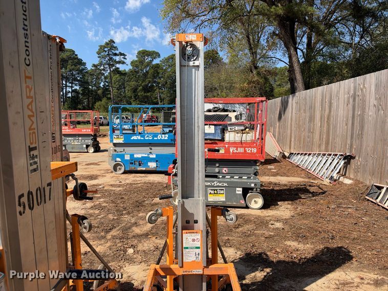 image for item ES8226 (3) Liftsmart MLC-18 material handlers