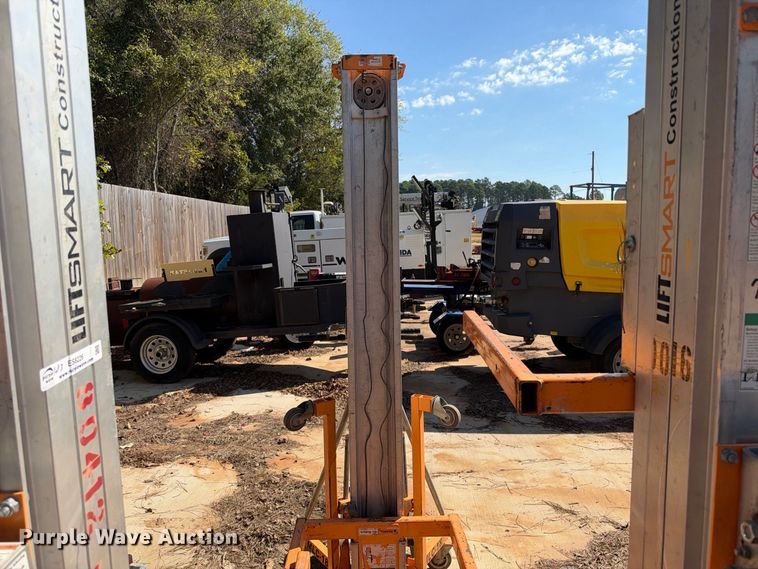 image for item ES8226 (3) Liftsmart MLC-18 material handlers