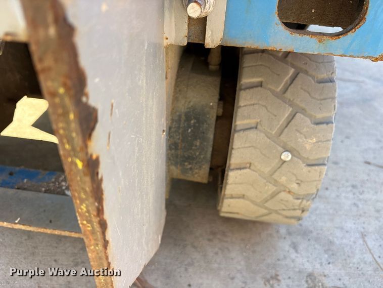 image for item ES8230 Genie GS-1930 scissor lift