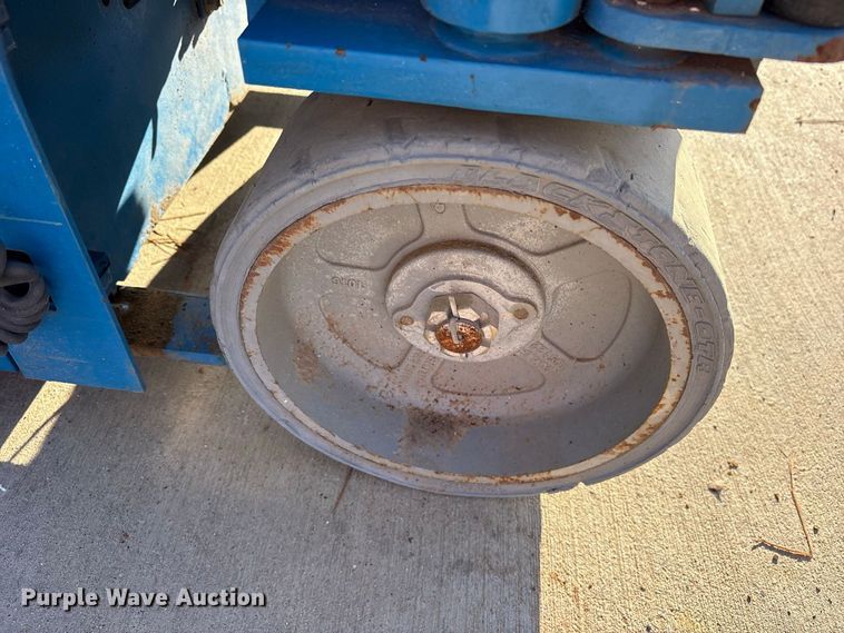 image for item ES8230 Genie GS-1930 scissor lift