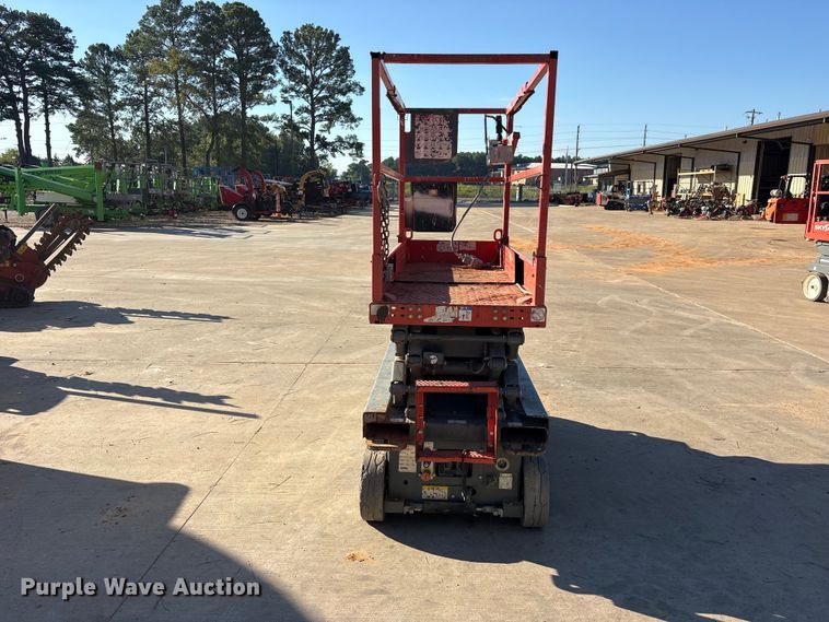 image for item ES8232 2016 Skyjack SJIII 3219 scissor lift
