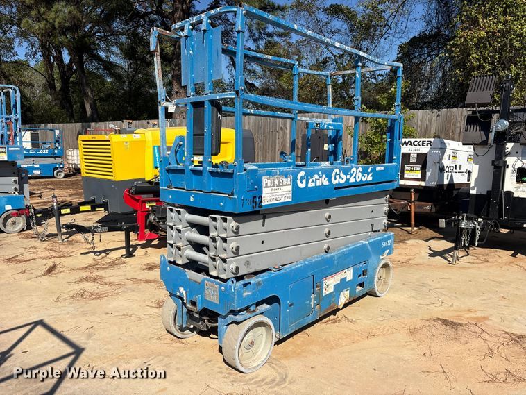 image for item ES8233 Genie GS-2632 scissor lift