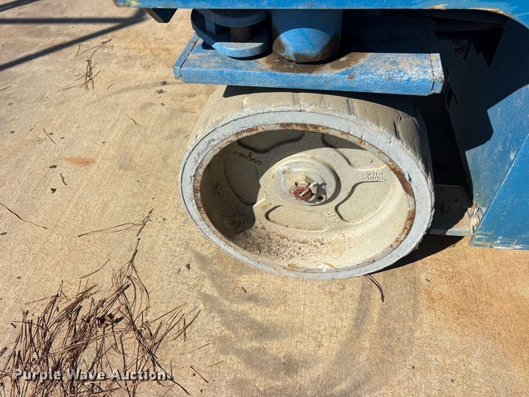 image for item ES8233 Genie GS-2632 scissor lift