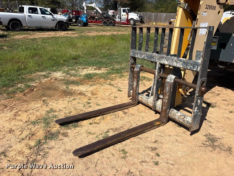 image for item ES8237 2017 Gehl RS6-42 telehandler