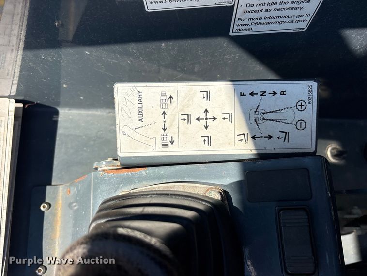 image for item ES8237 2017 Gehl RS6-42 telehandler