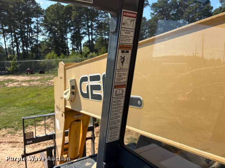 image for item ES8237 2017 Gehl RS6-42 telehandler