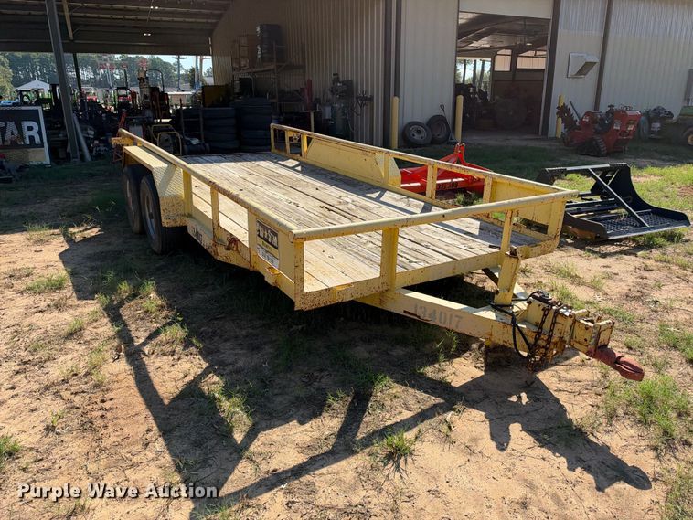 image for item ES8238 1999 Top Hat utility trailer