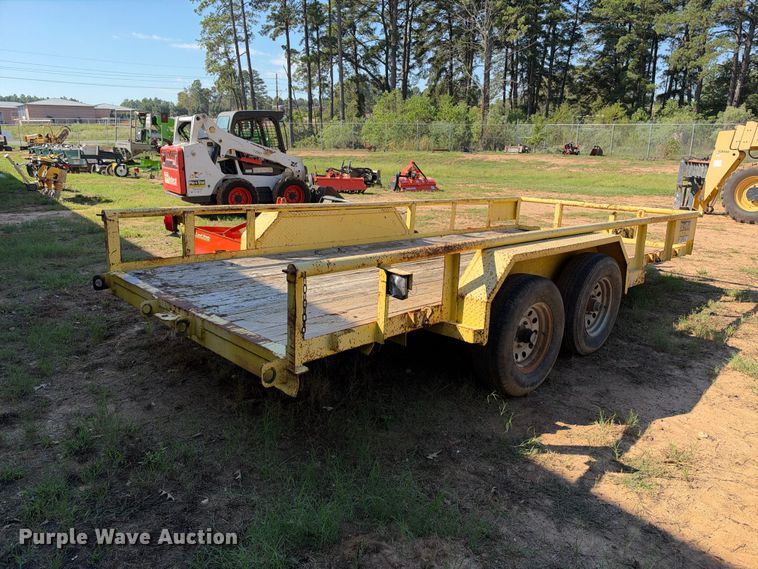 image for item ES8238 1999 Top Hat utility trailer