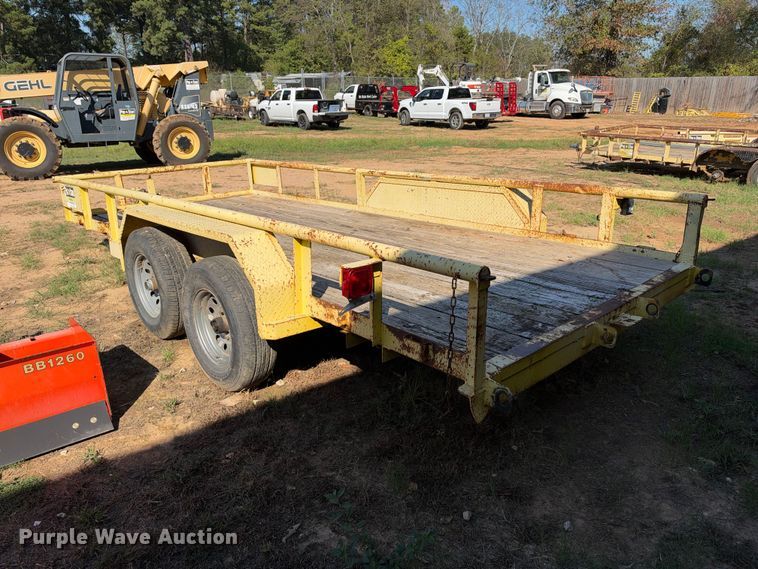 image for item ES8238 1999 Top Hat utility trailer