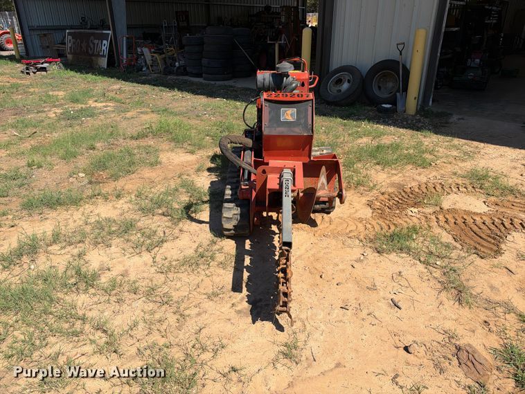 image for item ES8241 2019 Ditch Witch C24X trencher