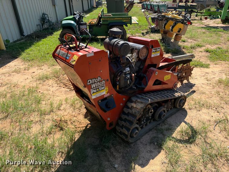image for item ES8241 2019 Ditch Witch C24X trencher