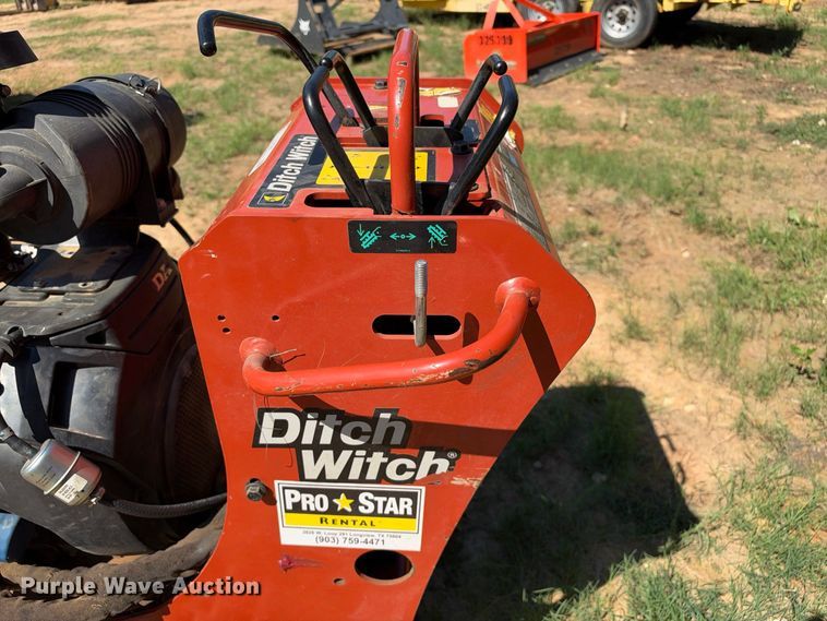 image for item ES8241 2019 Ditch Witch C24X trencher