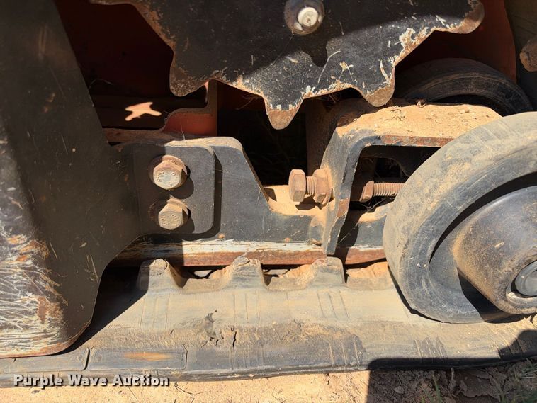 image for item ES8241 2019 Ditch Witch C24X trencher