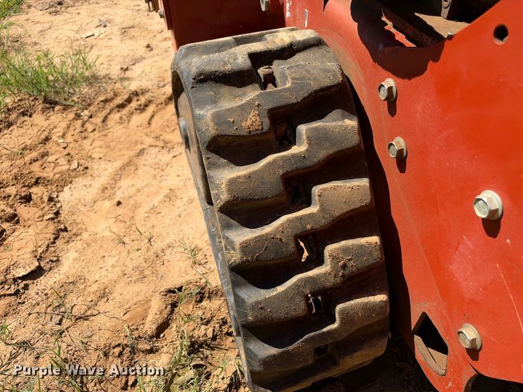 image for item ES8241 2019 Ditch Witch C24X trencher