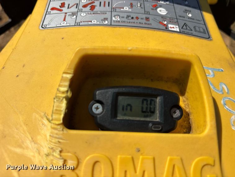 image for item ES8242 2019 Bomag BT65 plate compactor