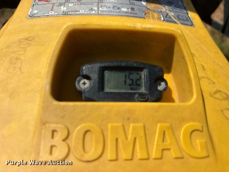 image for item ES8243 2019 Bomag BT65 plate compactor