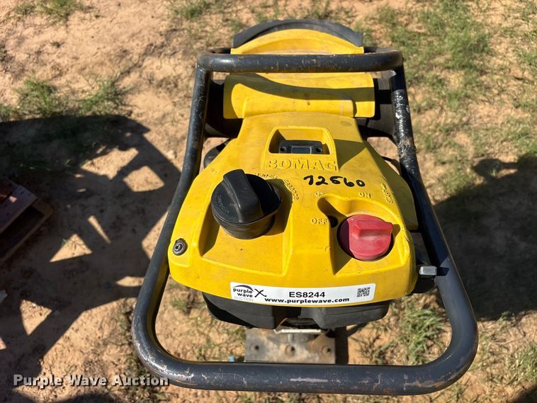 image for item ES8244 2014 Bomag BT65 plate compactor