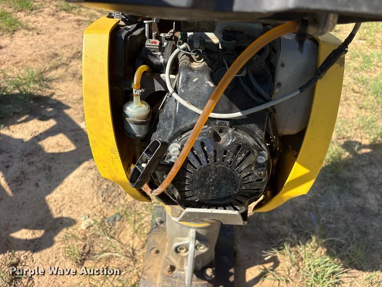 image for item ES8244 2014 Bomag BT65 plate compactor