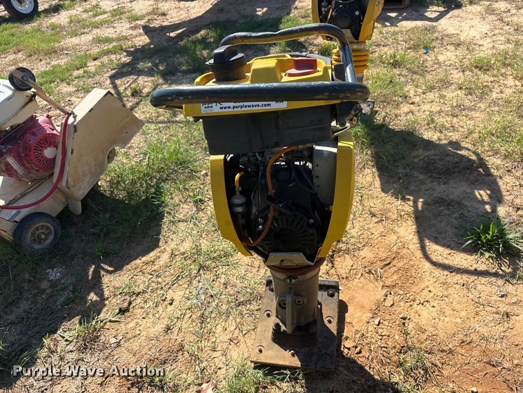 image for item ES8245 2014 Bomag BT65 plate compactor