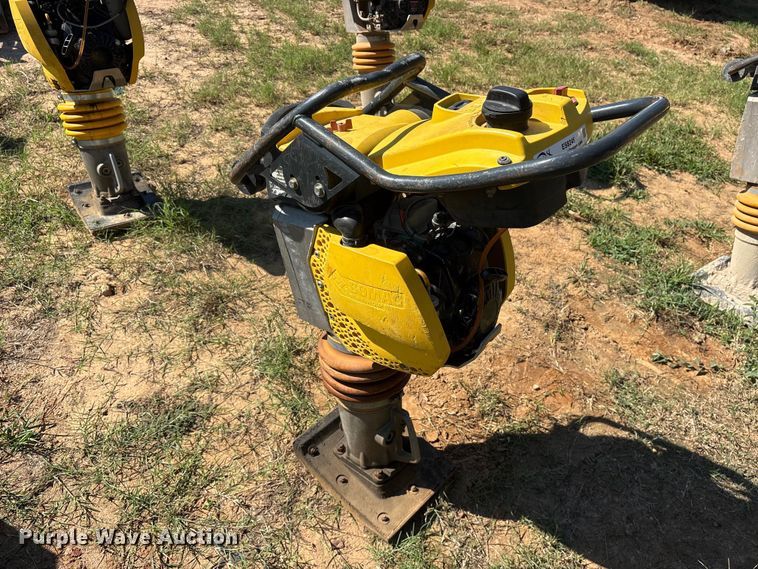 image for item ES8245 2014 Bomag BT65 plate compactor