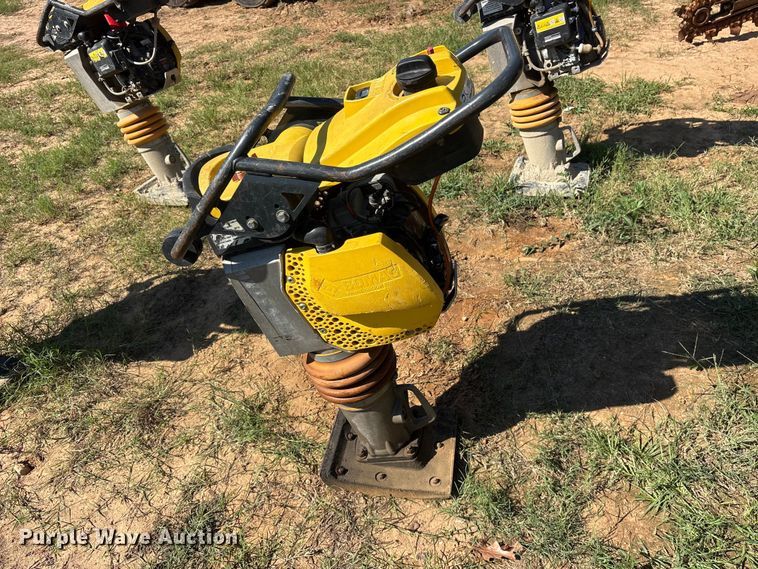 image for item ES8245 2014 Bomag BT65 plate compactor