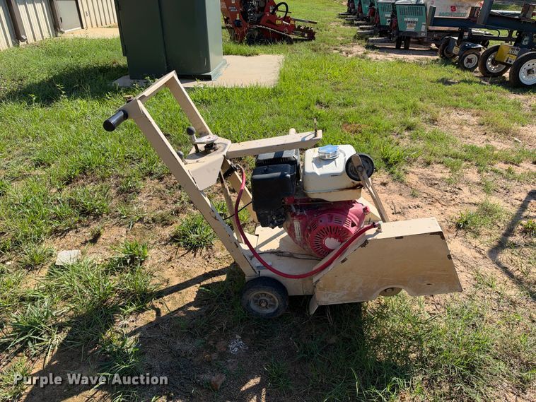 image for item ES8246 EDCO KL18-390 concrete saw