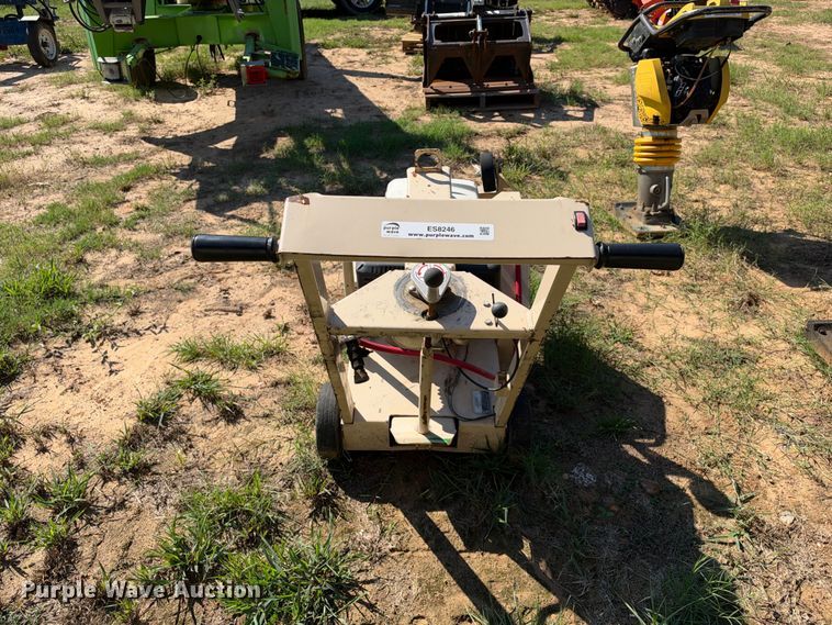 image for item ES8246 EDCO KL18-390 concrete saw