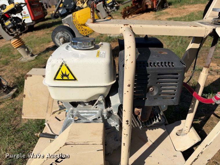 image for item ES8246 EDCO KL18-390 concrete saw
