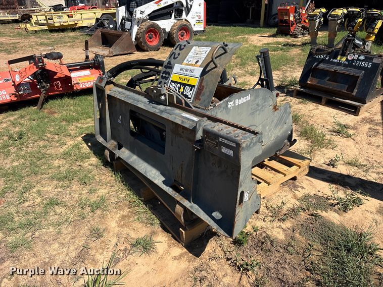 image for item ES8250 2020 Bobcat 24PLA skid steer cold planer
