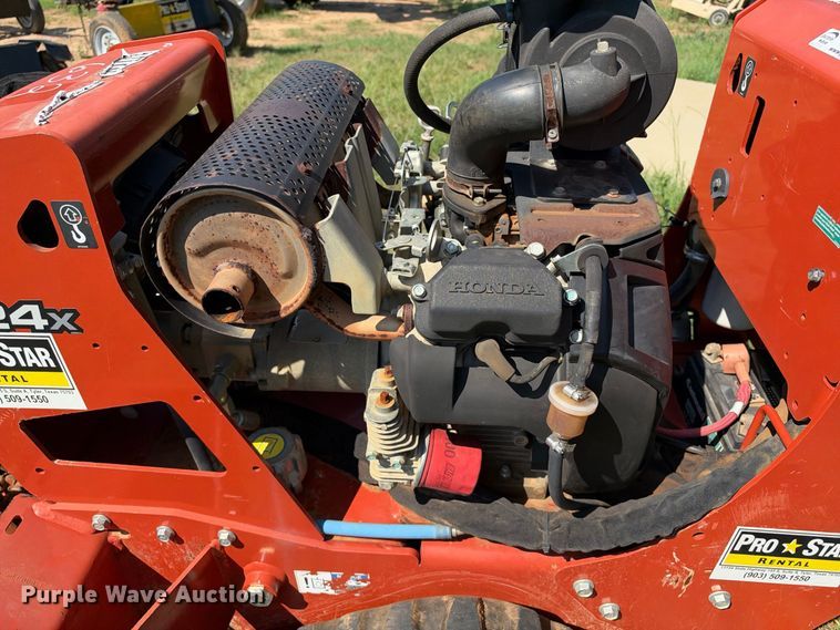 image for item ES8257 2019 Ditch Witch C24X trencher