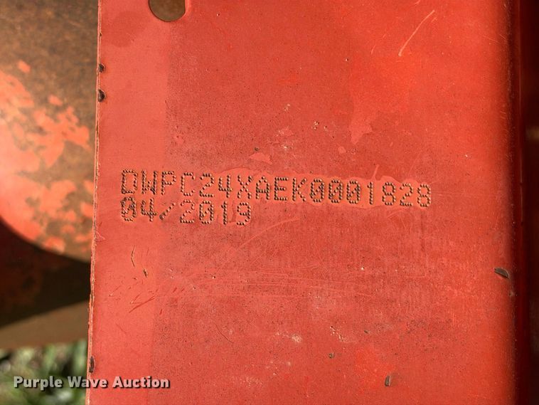 image for item ES8257 2019 Ditch Witch C24X trencher