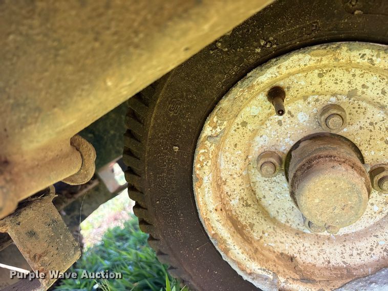 image for item ES8260 2018 Whiteman WBH-16 concrete buggy