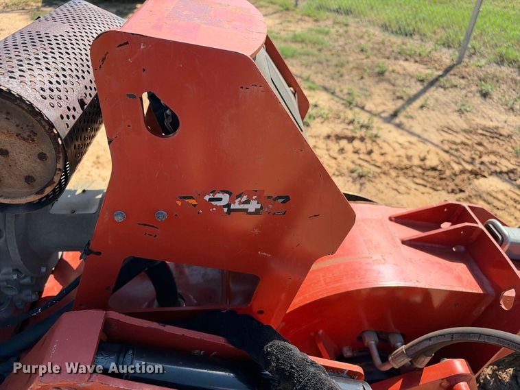 image for item ES8267 2018 Ditch Witch C24X trencher