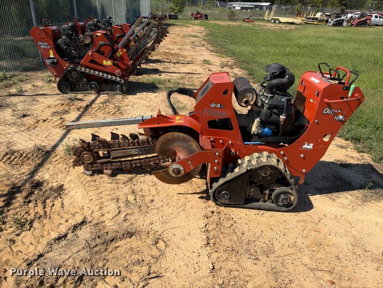 image for item ES8268 2018 Ditch Witch C24X trencher