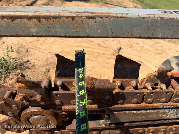 image for item ES8268 2018 Ditch Witch C24X trencher