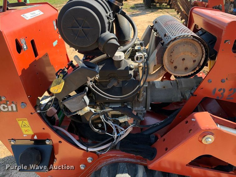 image for item ES8268 2018 Ditch Witch C24X trencher