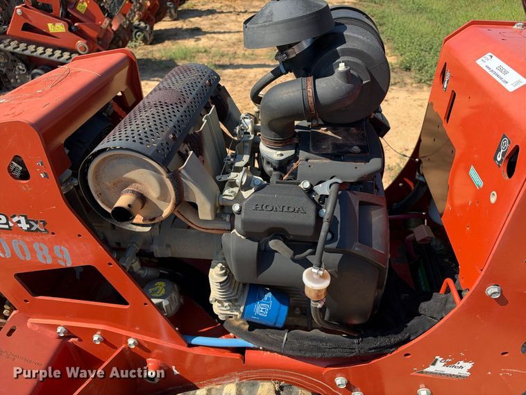 image for item ES8268 2018 Ditch Witch C24X trencher