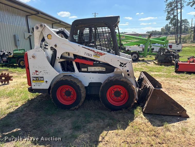 image for item ES8272 2020 Bobcat S570 skid steer loader