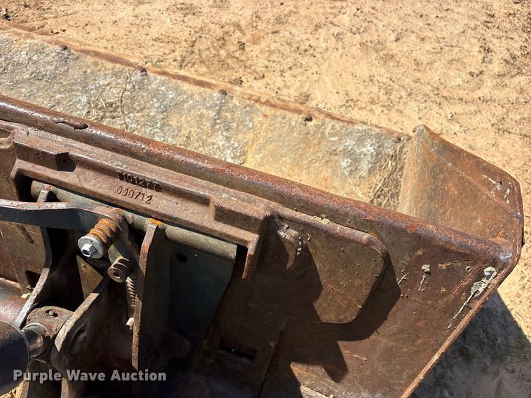 image for item ES8272 2020 Bobcat S570 skid steer loader