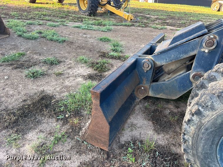 image for item ES8278 2000 Gradall XL 2300 wheel loader