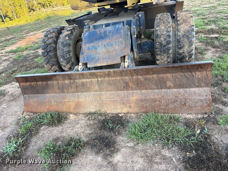 image for item ES8278 2000 Gradall XL 2300 wheel loader