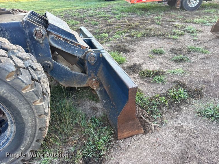 image for item ES8278 2000 Gradall XL 2300 wheel loader