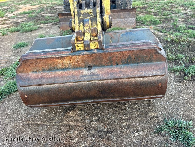 image for item ES8278 2000 Gradall XL 2300 wheel loader