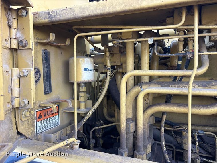 image for item ES8278 2000 Gradall XL 2300 wheel loader