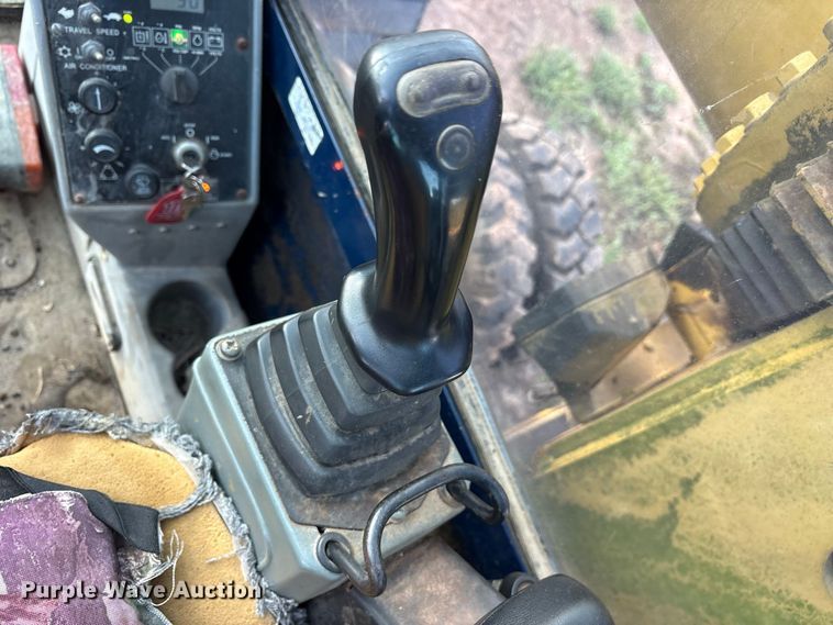 image for item ES8278 2000 Gradall XL 2300 wheel loader