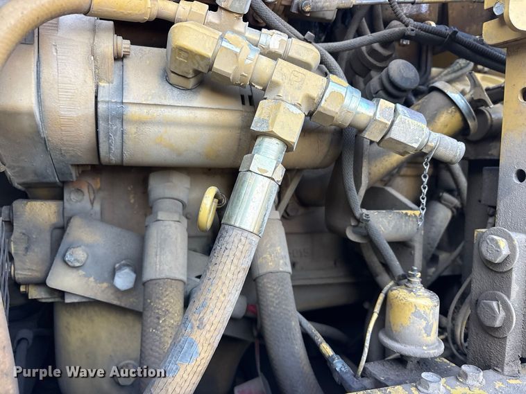 image for item ES8278 2000 Gradall XL 2300 wheel loader