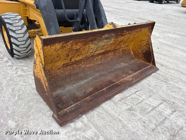 image for item ES8286 2015 John Deere 310K backhoe