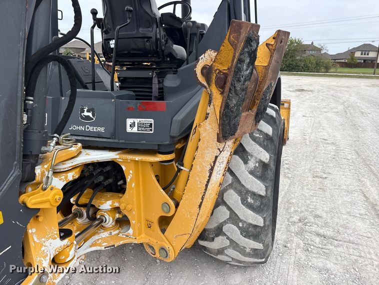 image for item ES8286 2015 John Deere 310K backhoe