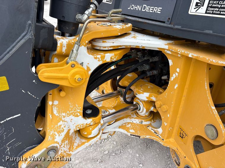 image for item ES8286 2015 John Deere 310K backhoe